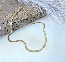 Load image into Gallery viewer, Isabella